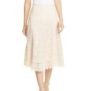 💥 LEWIT Lace Skirt
